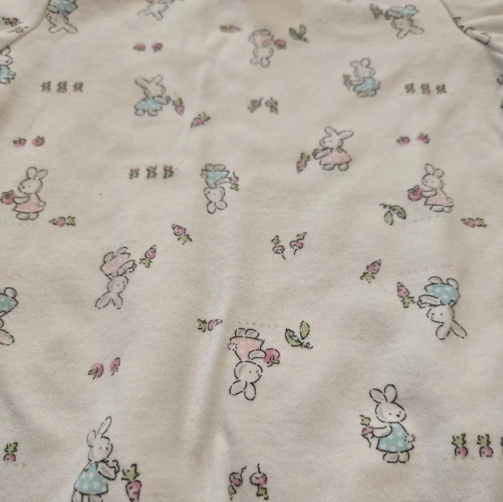 Vintage Y2k Oshkosh B'gosh Cream Bunny Patterned Short Sleeved Onesie